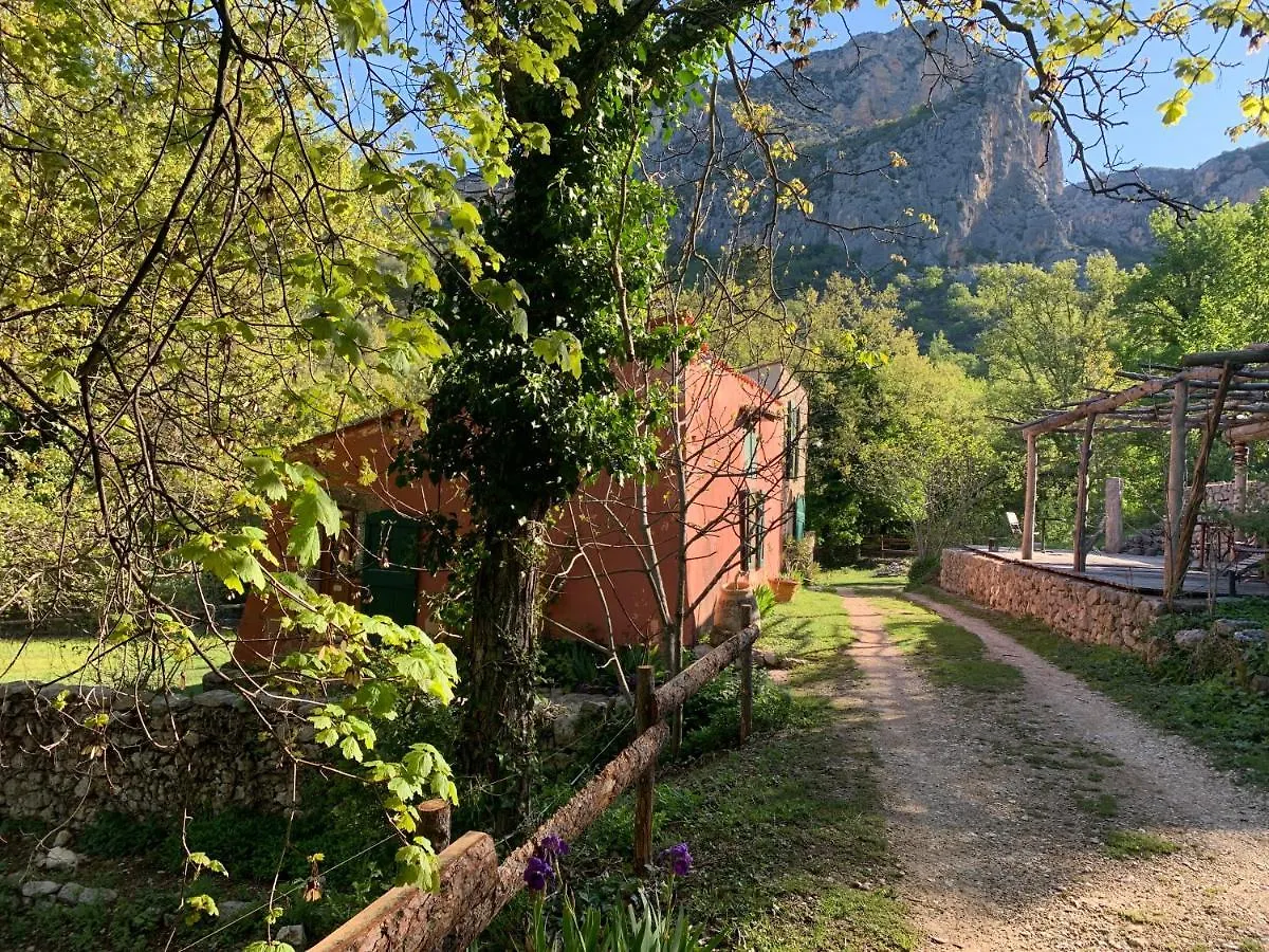 Mymoustiers Villa 0*, Moustiers-Sainte-Marie Frankrijk