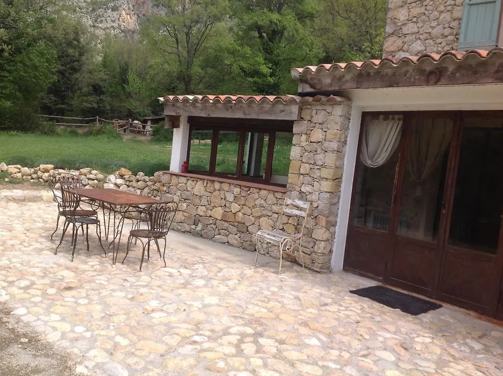Vakantiehuis Mymoustiers Villa